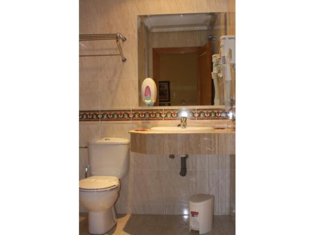 Hostal Castilla Benavente Ruang foto