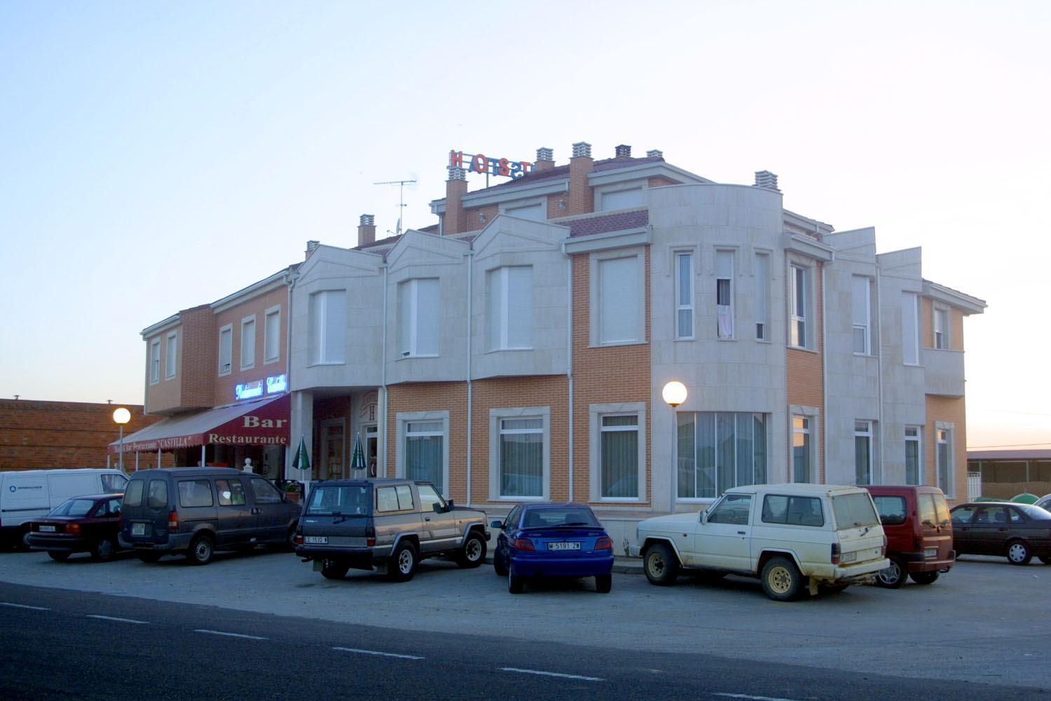Hostal Castilla Benavente Bagian luar foto