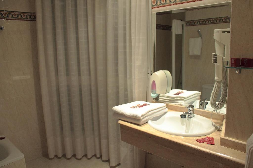 Hostal Castilla Benavente Ruang foto